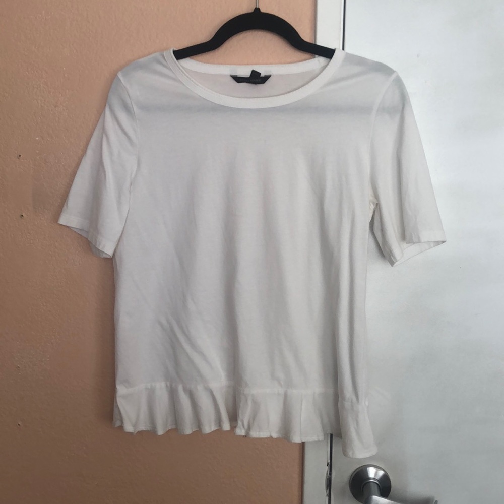 Banana Republic white peplum tshirt